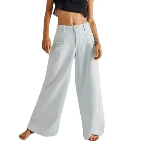 065 Free People Charlie Wide-Leg Jeans New without Tags Sizes 28/29 Avail - Picture 2 of 6